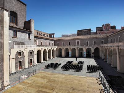 PALAZZO DELLA CULTURA, corte interna