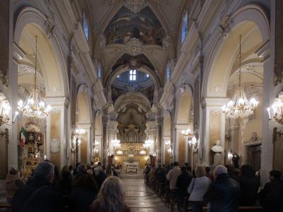 La navata centrale con gli affreschi di Giuseppe Sciuti.